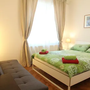 https://writers-place.hotels-in-ljubljana.com